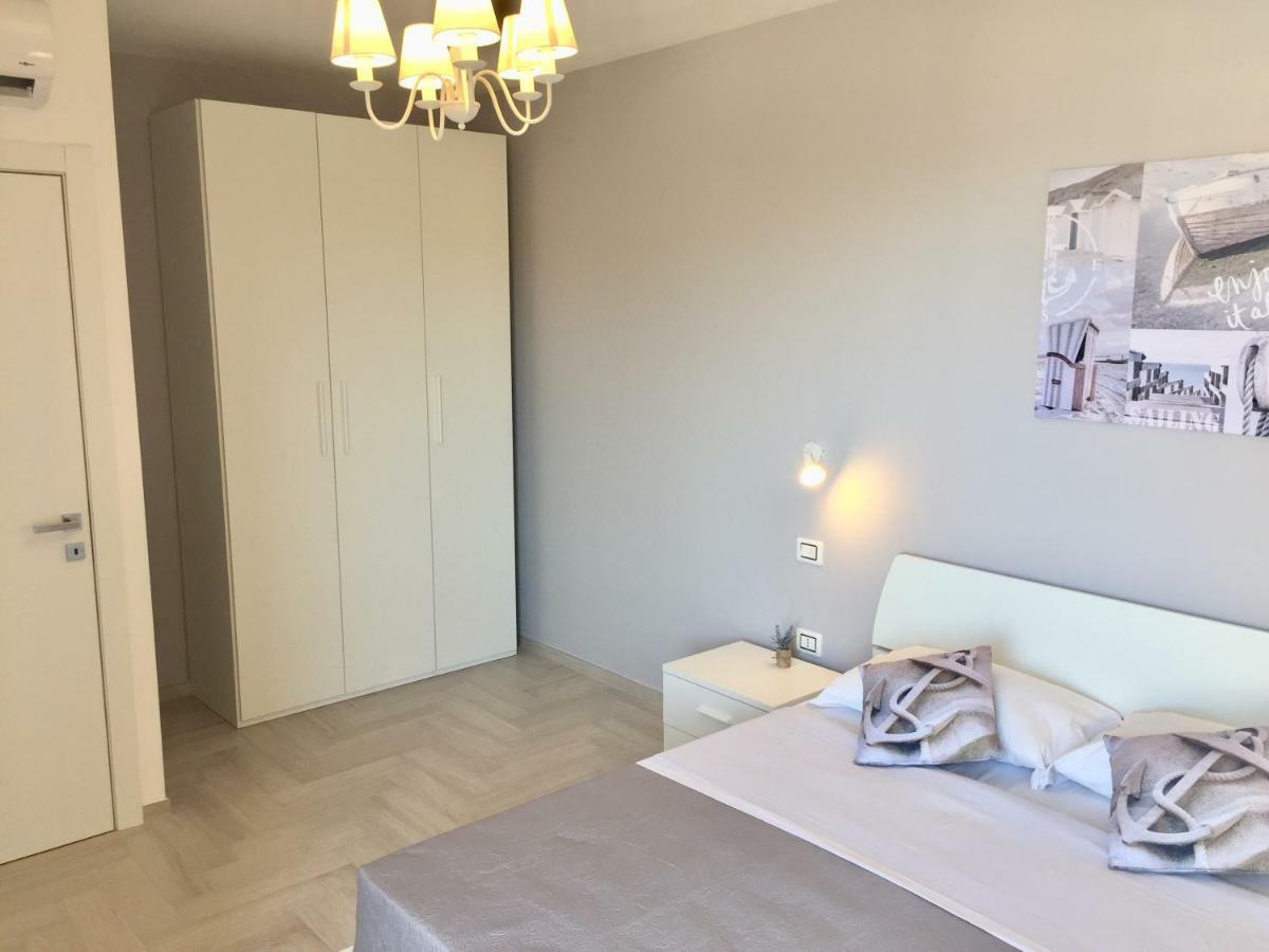 Le Domus Modern Apartments Cagliari Su Forti Εξωτερικό φωτογραφία
