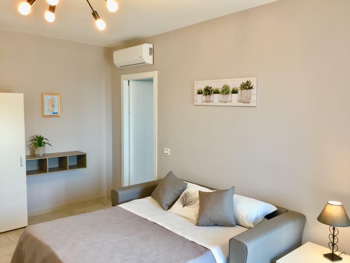 Le Domus Modern Apartments Cagliari Su Forti Εξωτερικό φωτογραφία