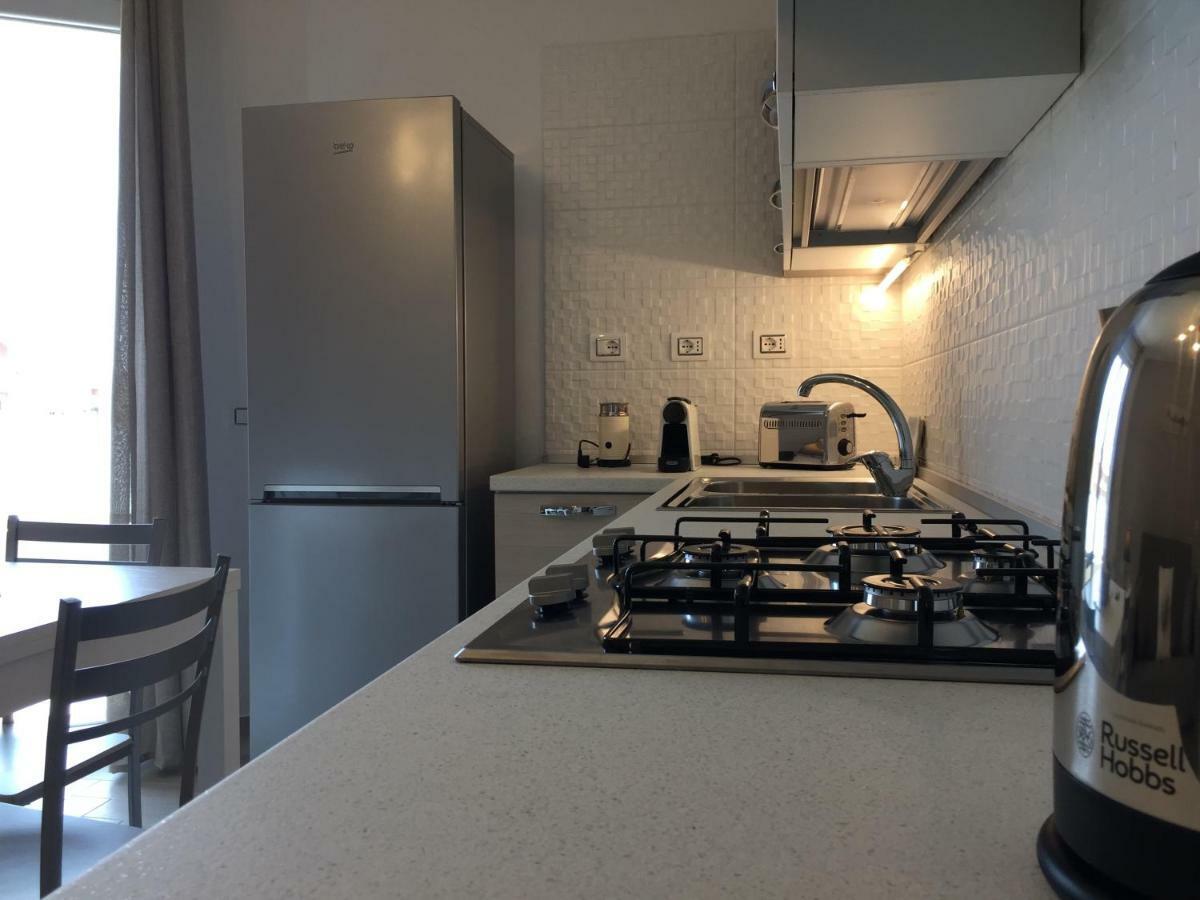 Le Domus Modern Apartments Cagliari Su Forti Εξωτερικό φωτογραφία