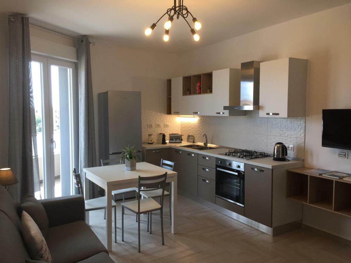 Le Domus Modern Apartments Cagliari Su Forti Εξωτερικό φωτογραφία