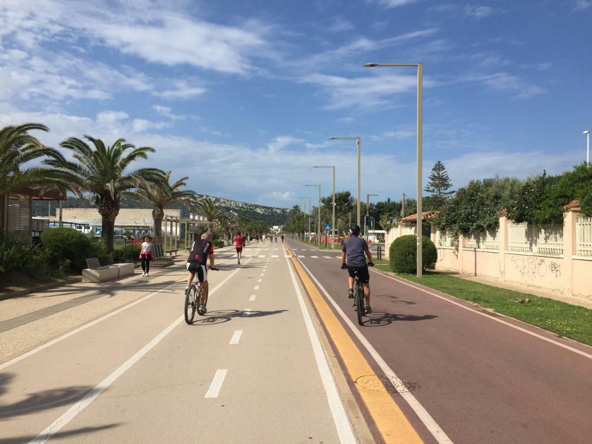 Le Domus Modern Apartments Cagliari Su Forti Εξωτερικό φωτογραφία